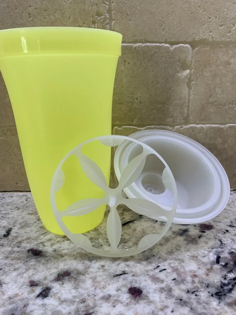 Tupperware 844 quick